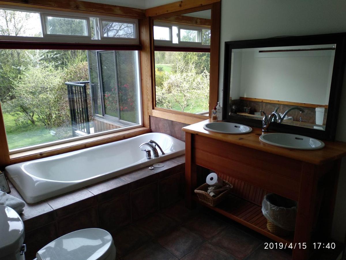 Harrison Hammond House Farmstay Harrison Mills Εξωτερικό φωτογραφία