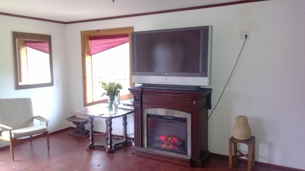Harrison Hammond House Farmstay Harrison Mills Δωμάτιο φωτογραφία